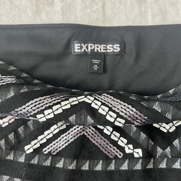 Express Black and Silver/Gray Sequin Skirt size: Medium - Picture 3 of 3